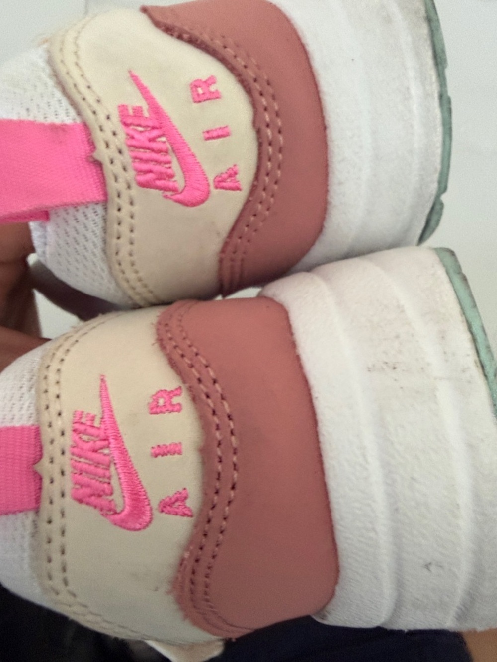 Nike Kids Cream and Pink Accent Sneakers with Mint Tongue - Picture 2 of 8